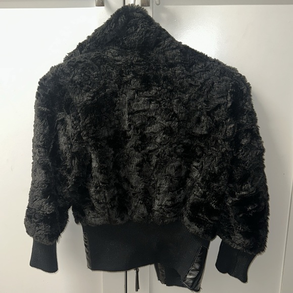 Cutest crop jacket - Picture 2 of 3